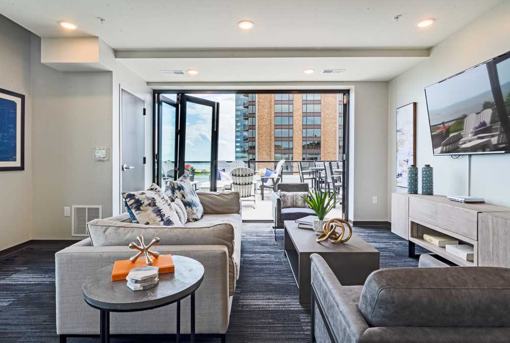 Virtual Tours | Chicago Lakefront Apartments